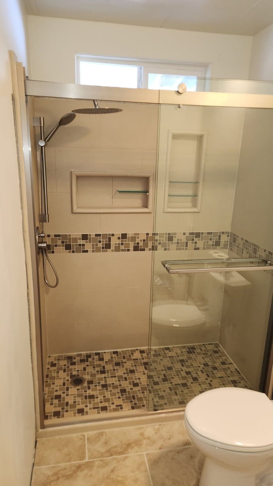 Gallery photos for Stunning Bathroom Makeover with Fixture Installation: Image #1